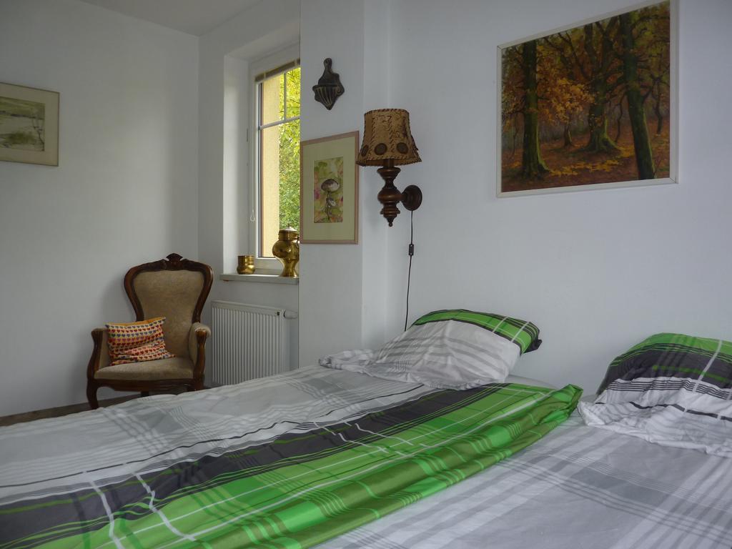 B&B En Mini-Camping Pension Kidafo Libun Екстер'єр фото