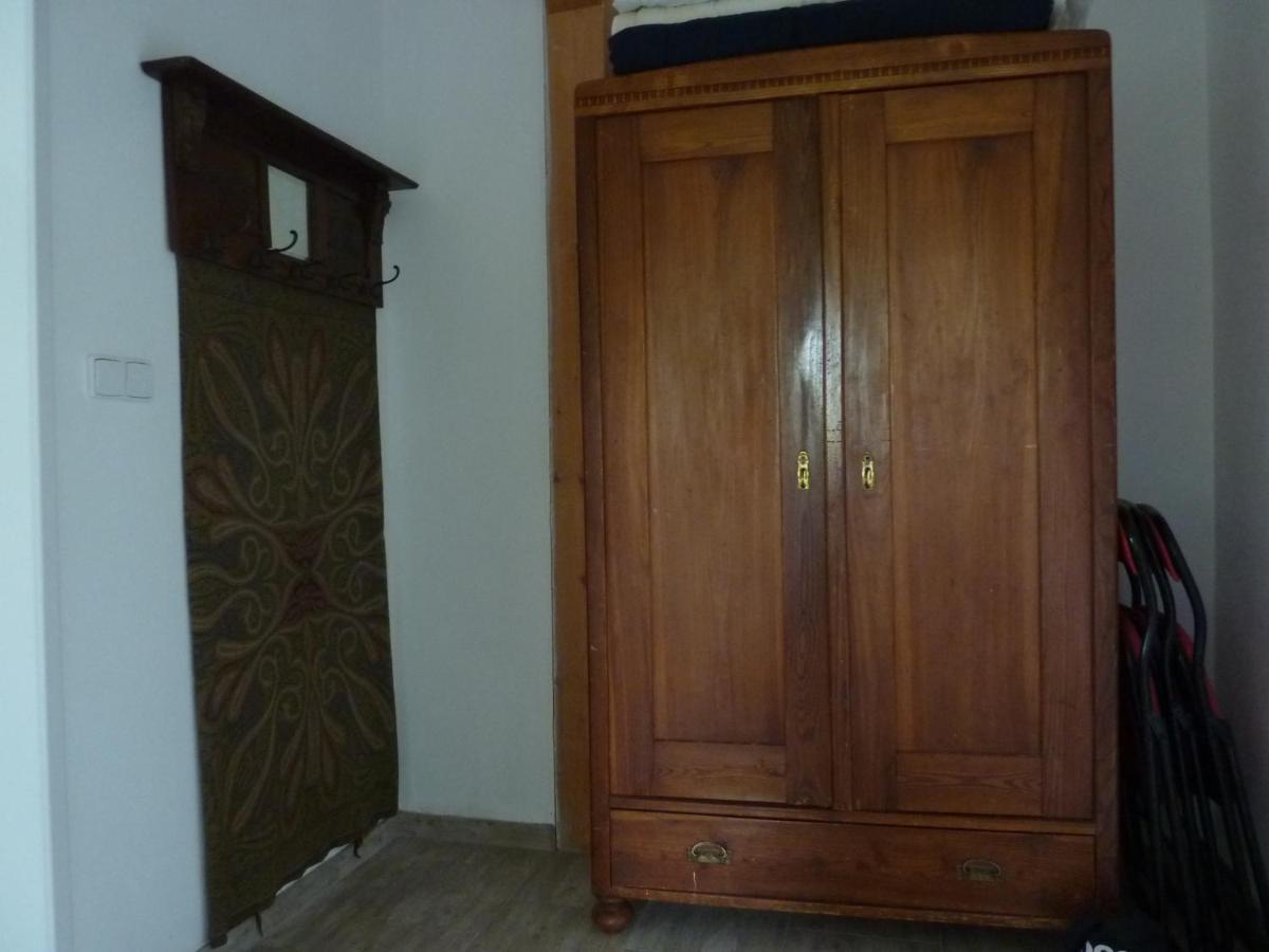B&B En Mini-Camping Pension Kidafo Libun Номер фото